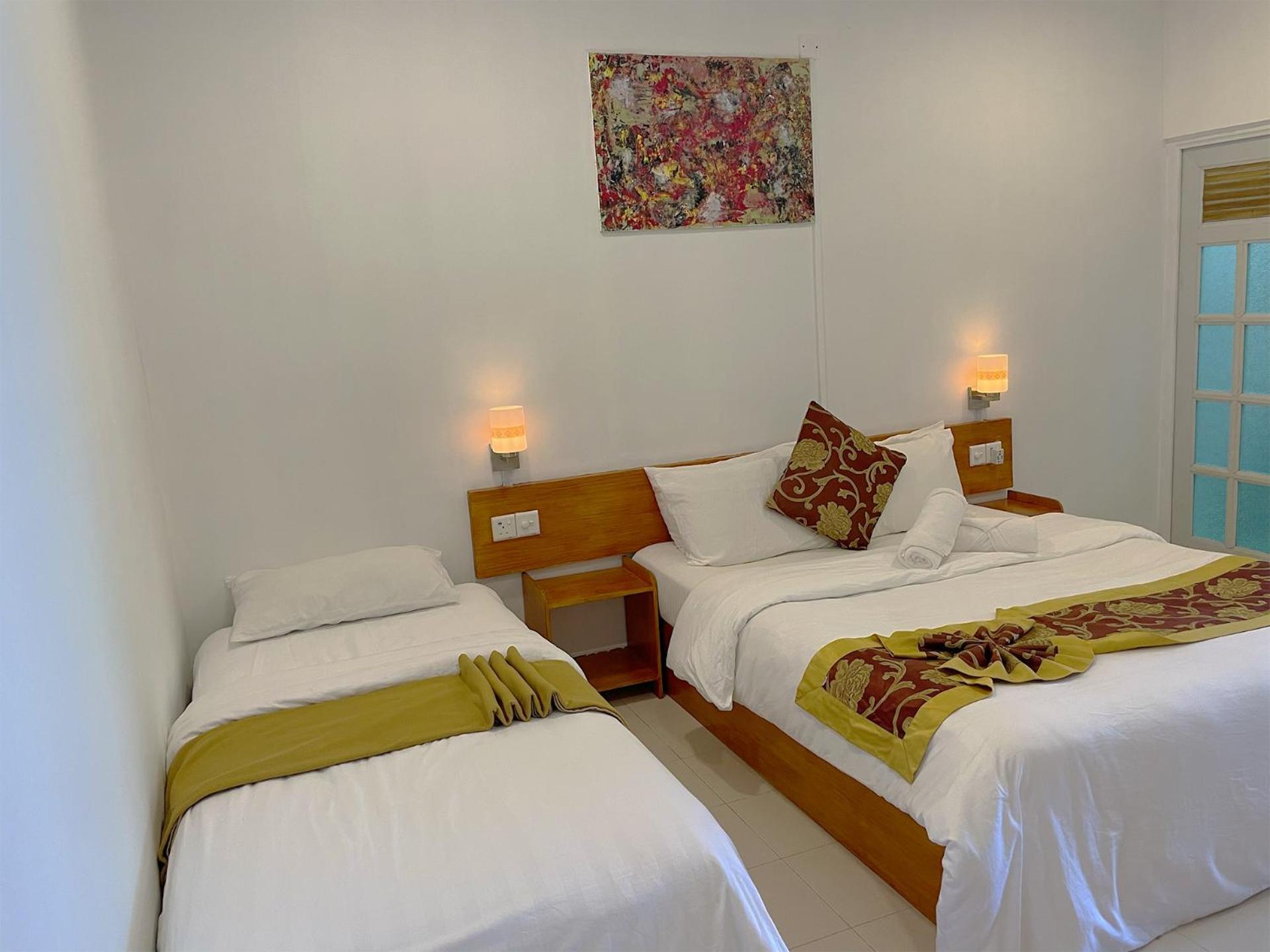 Paradise Retreat, فندق مافوشي
